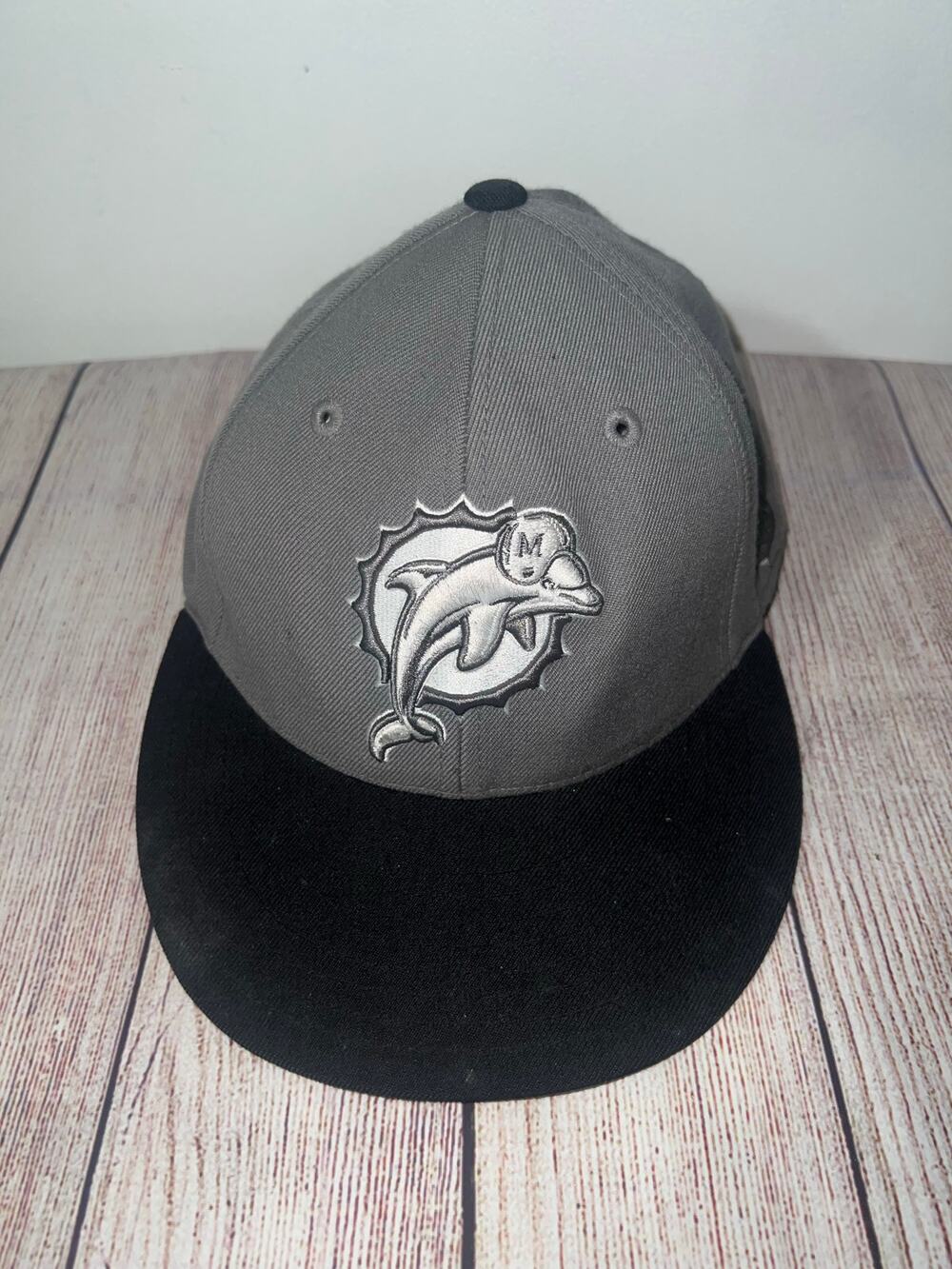 Miami Dolphins Reebok Grey Embroidered Official NFL Sideline Hat Sz 7 1/4